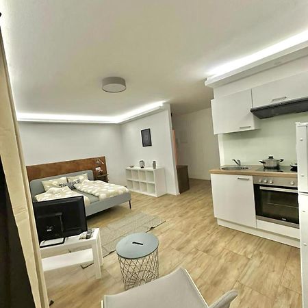 Ar Living Vienna Klosterneuburger Studios Exterior photo