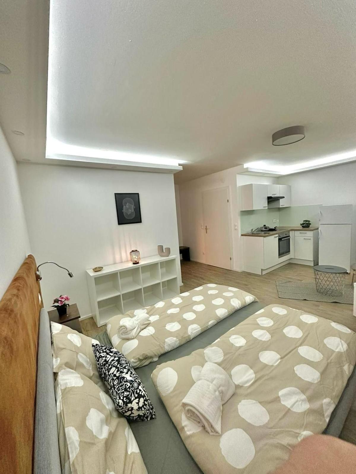 Ar Living Vienna Klosterneuburger Studios Exterior photo
